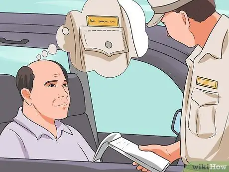 Действуй, когда тебя задерживает полиция (США) Шаг 9