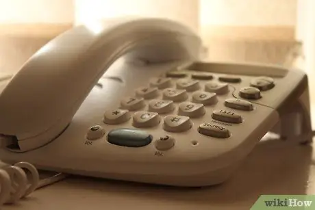 Решите, звонить ли кому-нибудь Шаг 2