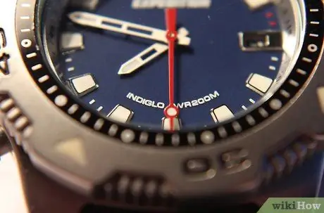 Решите, звонить ли кому-нибудь Шаг 3