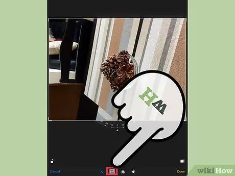 Поверните фотографии с помощью приложения iPad Photos. Шаг 7