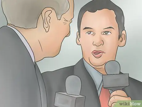 Стать спортивным комментатором Шаг 9