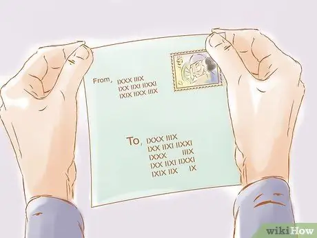 Откройте конверт с тремя перфорированными сторонами Шаг 11