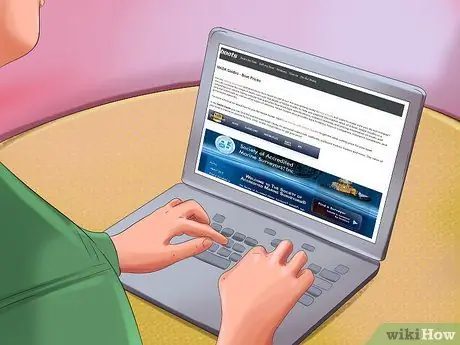 Найдите значения для предметов, переданных на благотворительность Шаг 10