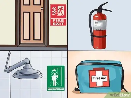 Будьте осторожны при использовании химической лаборатории Шаг 6