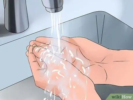 Будьте осторожны при использовании химической лаборатории Шаг 9