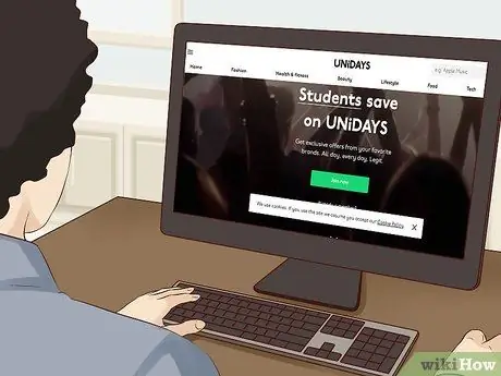 Связаться с Unidays Step 1
