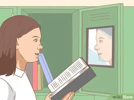 Будьте уверены, читая вслух в классе Шаг 3