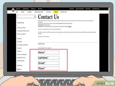 Связаться с Moncler Step 1