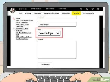 Связаться с Moncler Step 3