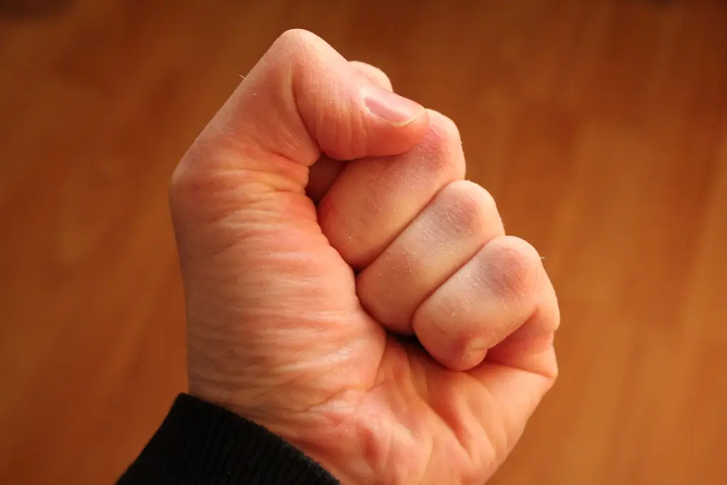 Как быть красивым человеком: 9 шагов (с иллюстрациями)