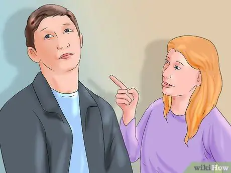 Будьте отличной компанией, когда гуляете с мамой Шаг 6