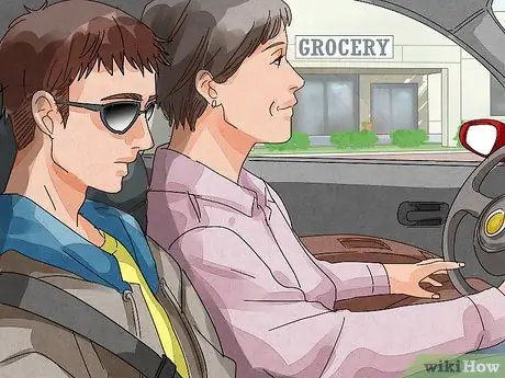 Сходите за покупками, если вы слепой или слабовидящий Шаг 3