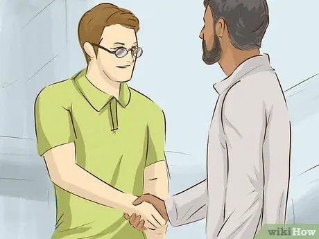 Прекратите использовать расистские комментарии, шаг 7