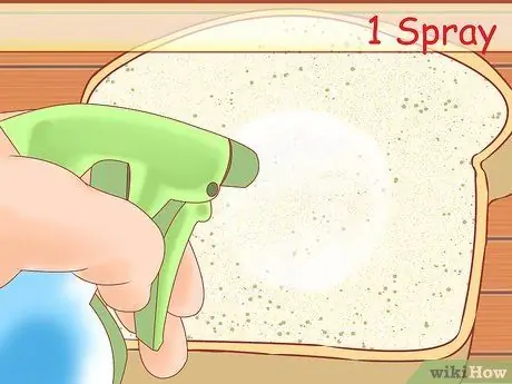 Заставьте плесень расти на хлебе Шаг 2