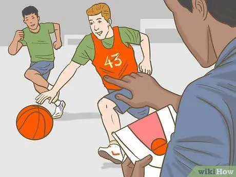 Тренер молодежного баскетбола Шаг 12