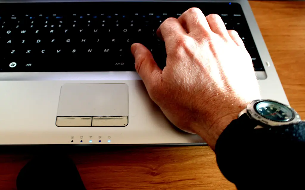 Как написать интересную книгу: 7 шагов (с картинками)