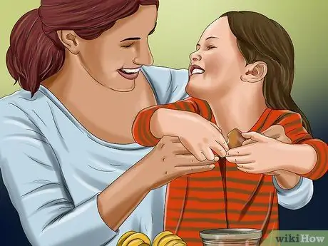 Развлекайте детей, когда вы присматриваете за детьми. Шаг 16