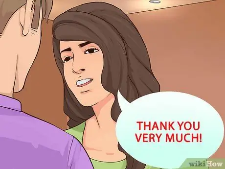 Общайтесь с глухим через переводчика Шаг 13