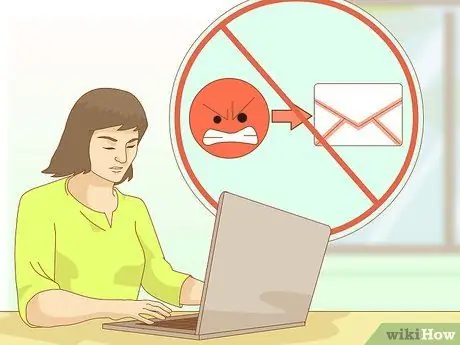 Ответить на электронные письма клиентов Шаг 12