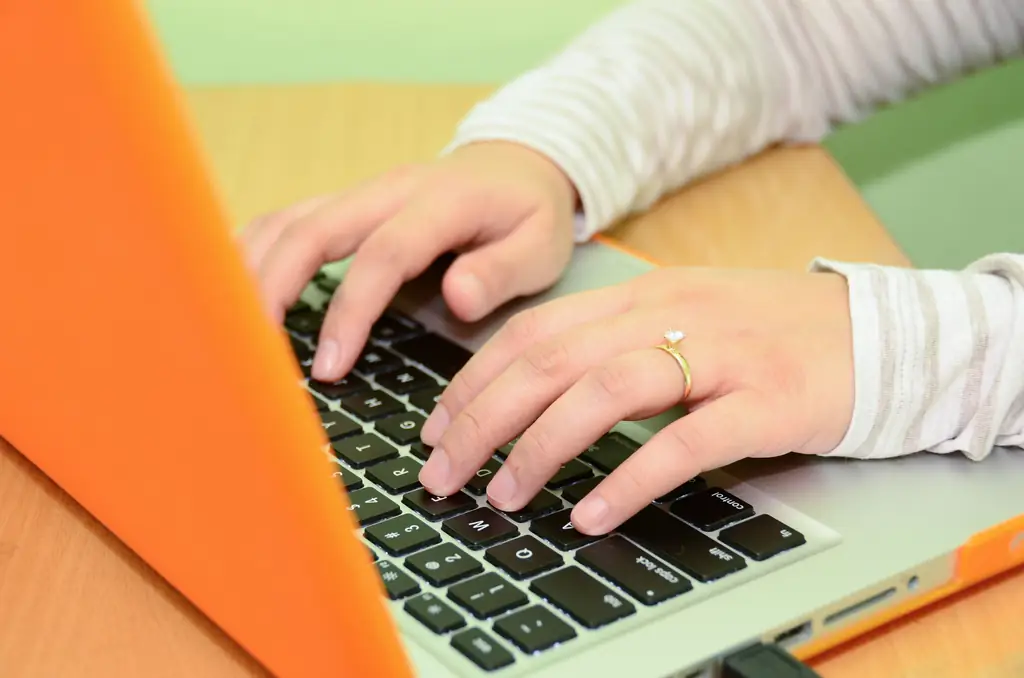 Как подать заявление на получение кенийского удостоверения личности: 7 шагов (с изображениями)