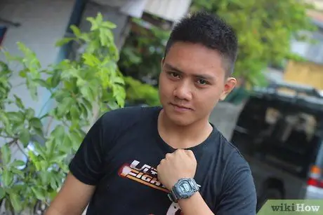 Избегайте оборонительной позиции по поводу политики Шаг 8