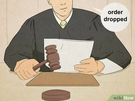 Не нарушать приказ о запрете контактов, шаг 5