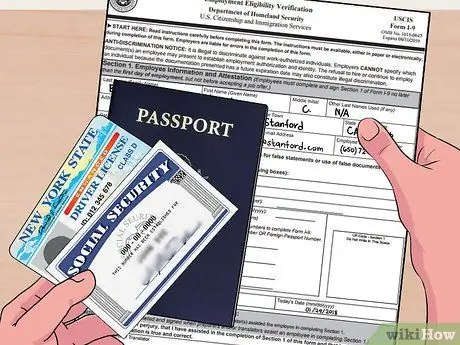 Заполните форму I9, шаг 10