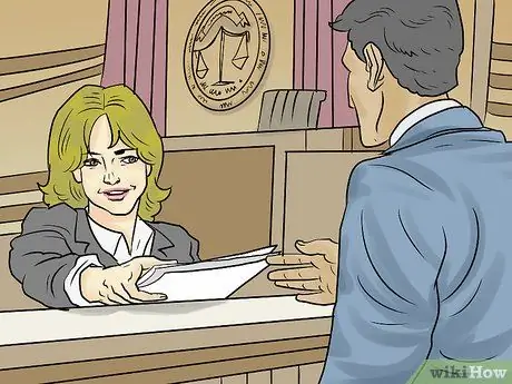 Подать в суд в качестве жертвы насилия в адвокатуре Шаг 16