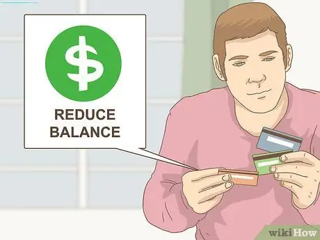 Избавьтесь от кредитных карт, не повредив свой кредитный рейтинг Шаг 3