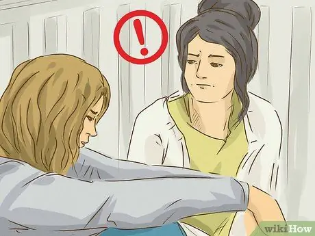 Помогите другу с самоубийством, причиняющим вред самому себе, шаг 1