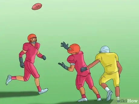 'Сыграть в футбольный матч "500" Шаг 3