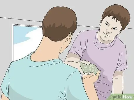 Сделайте так, чтобы раздражающий сосед по комнате съехал, шаг 9