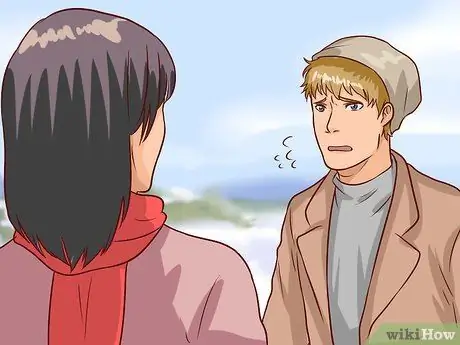 Извинитесь перед девушкой, которую вы случайно оскорбили Шаг 2