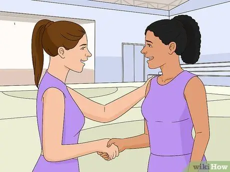 Получите имя капитана группы поддержки, шаг 6