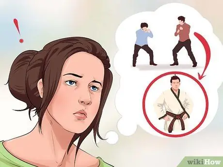 Прервите драку между двумя людьми Шаг 5