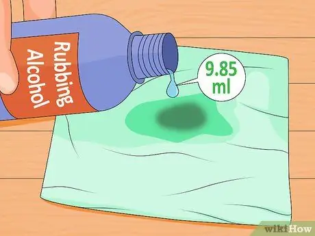 Удаление пятен от чернил с шелкового платья Шаг 7