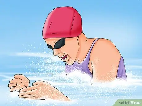 Преодолеть страх плавания Шаг 3