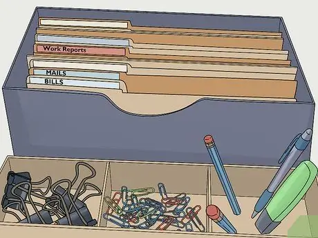 Уберите беспорядок в домашнем офисе Шаг 4