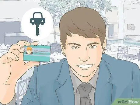 Выберите назначенного водителя Шаг 1