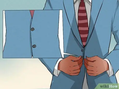 Застегнуть костюм Шаг 3