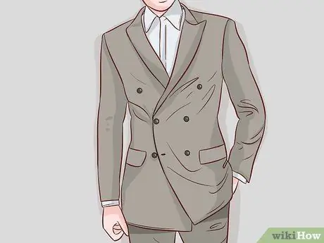 Наденьте двубортный костюм. Шаг 4