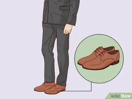 Наденьте двубортный костюм. Шаг 9