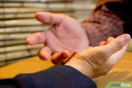 Разберитесь с боссом, который обвиняет вас в необходимости микроменеджмента. Шаг 3