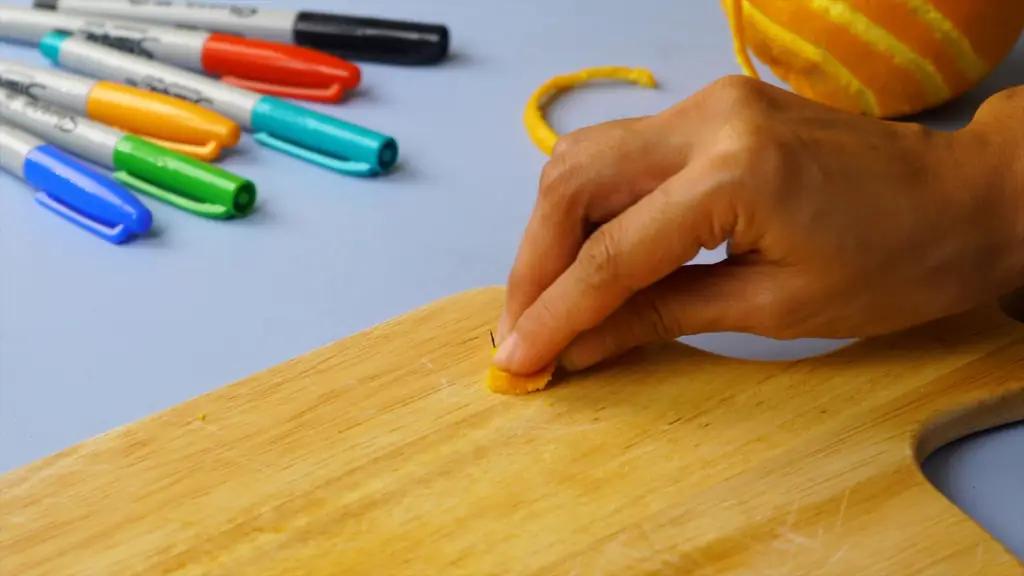 3 способа легко удалить Sharpie с твердых поверхностей