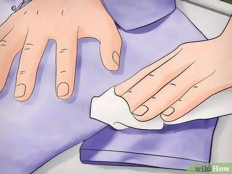 Добавьте уксус в белье, шаг 8