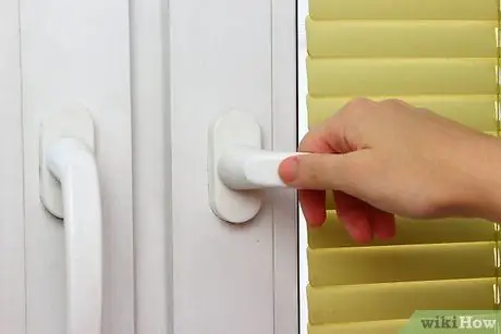 Сделайте нитрат серебра, шаг 2