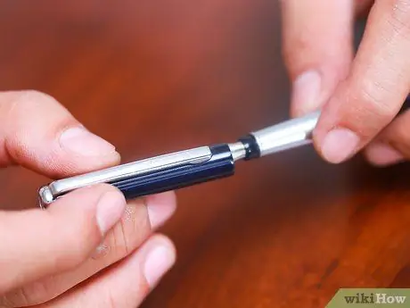 Очистка перьевой ручки Шаг 15