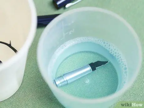 Очистка перьевой ручки Шаг 4