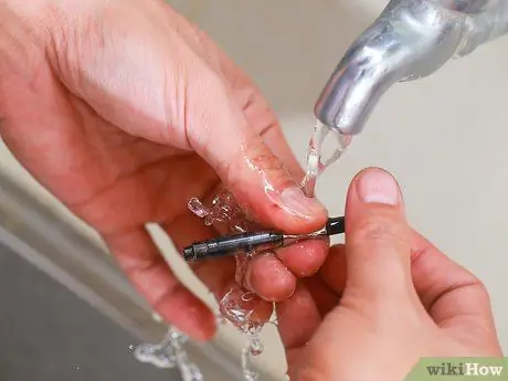 Очистка перьевой ручки Шаг 8