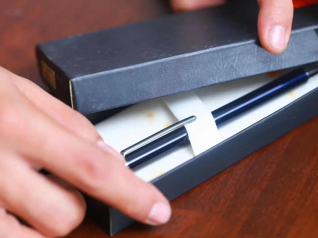 Как почистить перьевую ручку (с иллюстрациями)